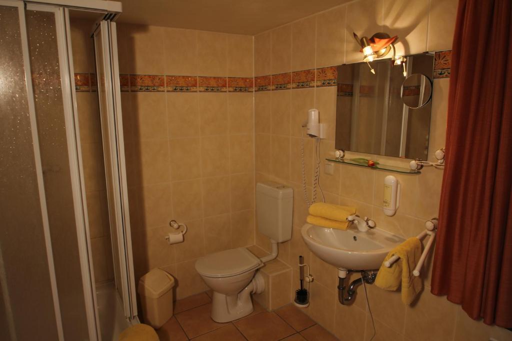 Und Traditionsgasthof Schnatermann Hotel