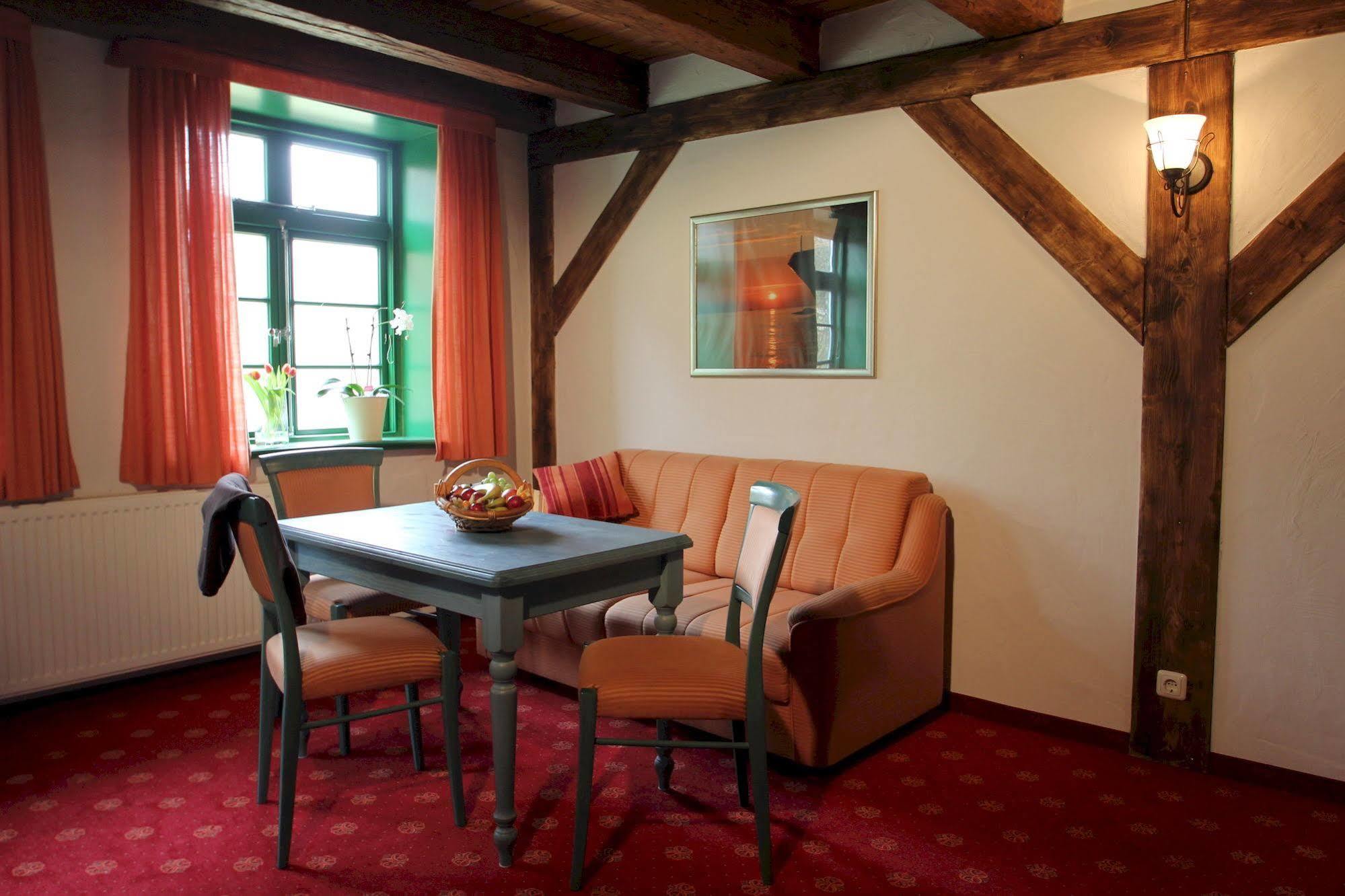 Und Traditionsgasthof Schnatermann Hotel